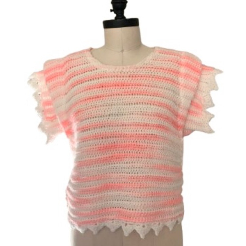 Vintage Handknit 80s Zig Zag Edge Cap Short Sleeve Pink Marled Knit Sweater Top